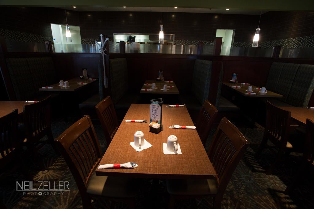 Days Inn & Suites By Wyndham Edmonton Airport Leduc Eksteriør billede