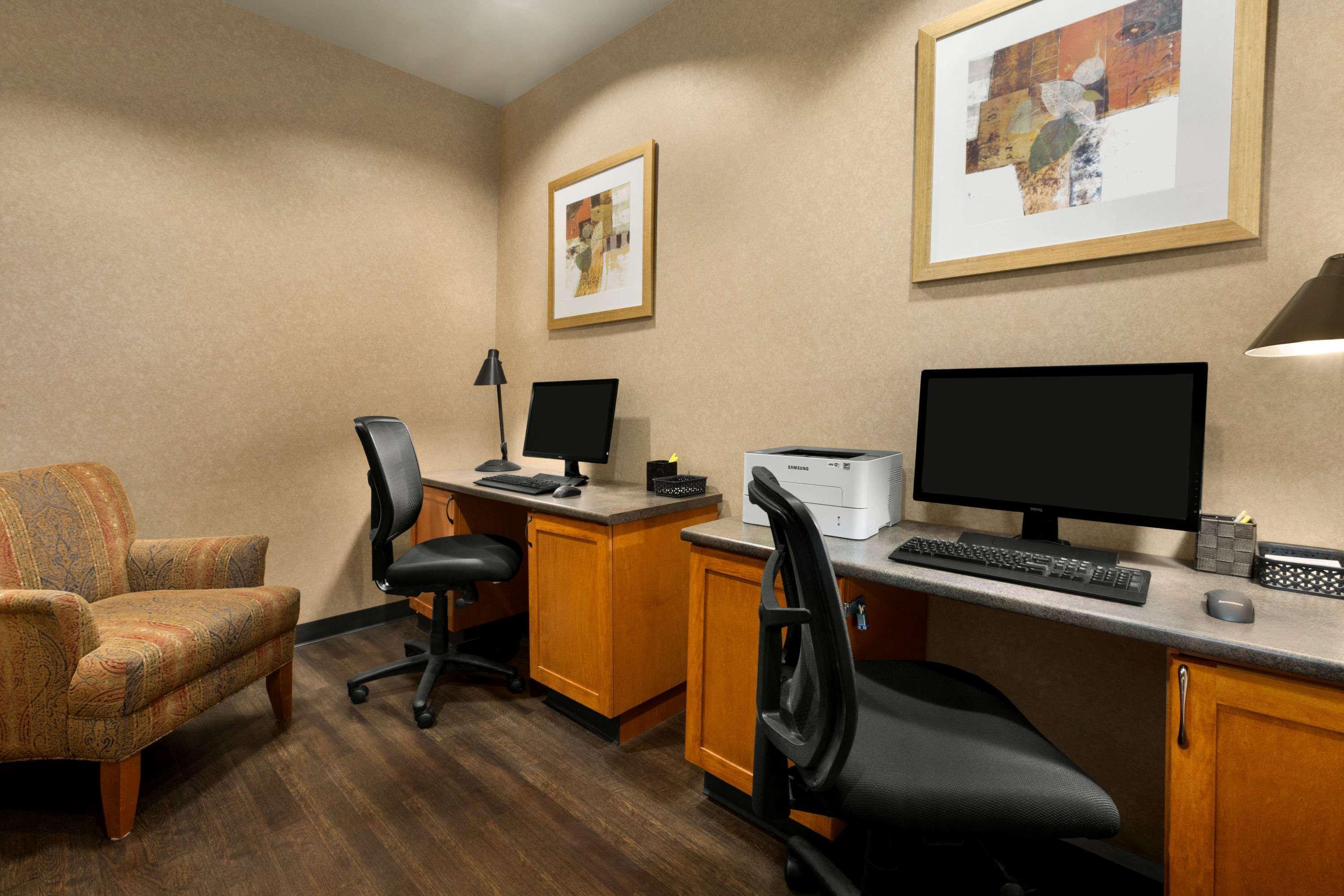 Days Inn & Suites By Wyndham Edmonton Airport Leduc Eksteriør billede